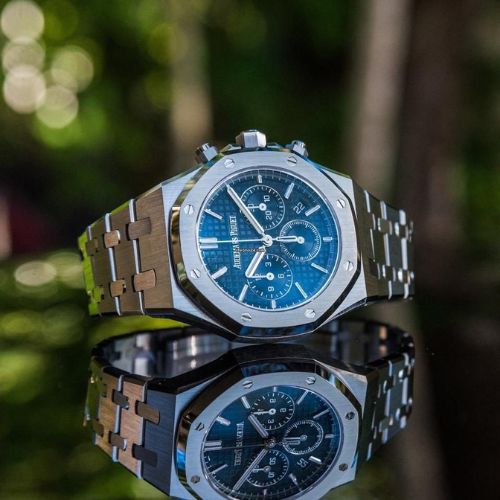 Audemars Piguet (AP) Royal Oak Chronograph - Blue Dial